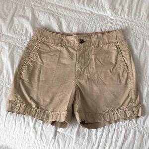 Old navy tan khaki shorts women’s